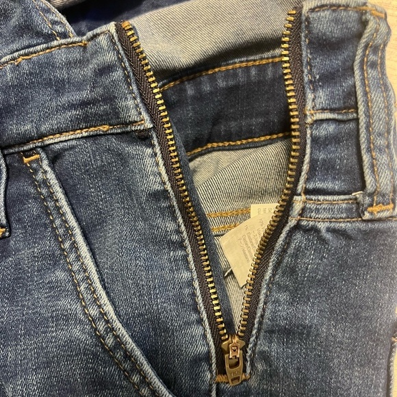 Madewell Roadtripper Overalls - Picture 7 of 7